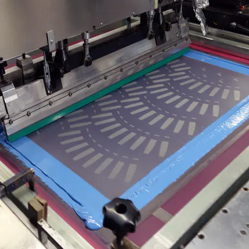 Ceramic silk-screen printing of a mug decal