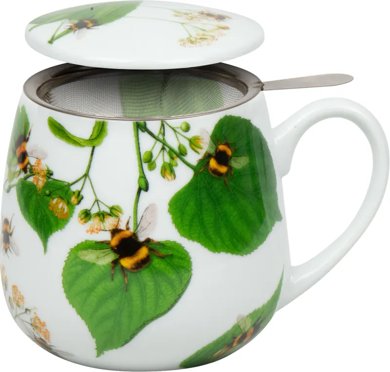 Tea for you - Bumblebees on Leaves